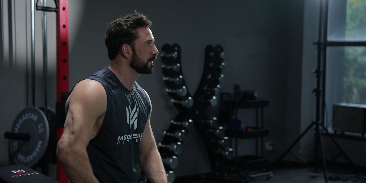 12 Best Weighted Bar Exercises for Beginners (Step by Step Guide)