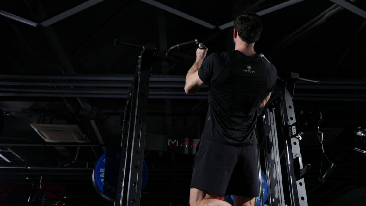 Smith Machine vs Free Weights: Which Should You Choose for Your Home Gym?