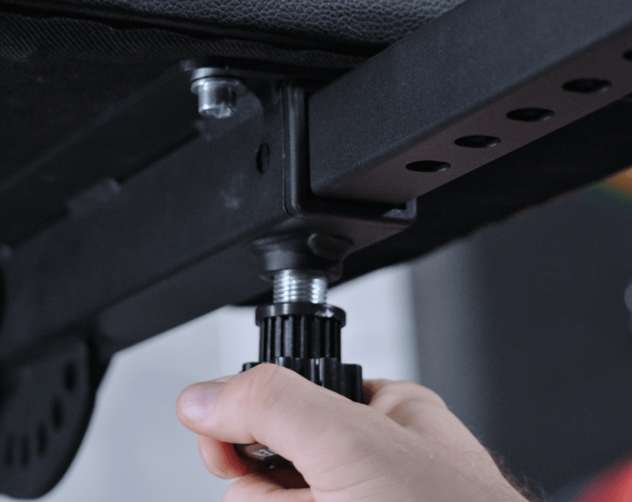Quick-Change Pop-Pin Adjustment