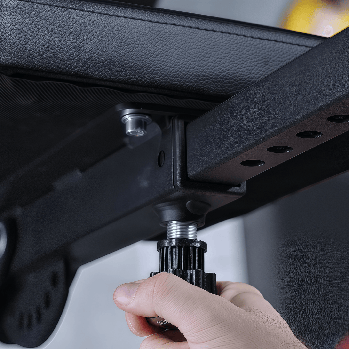 Quick-Change Pop-Pin Adjustment